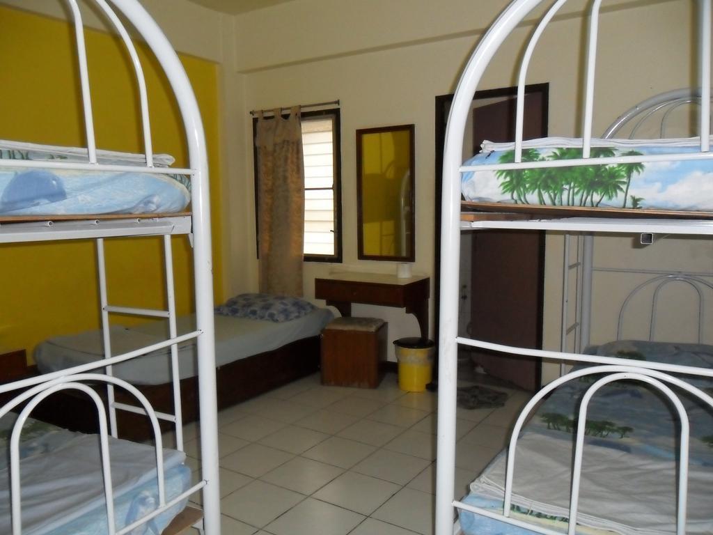 Chiangmai Inn Guesthouse Чіангмай Номер фото