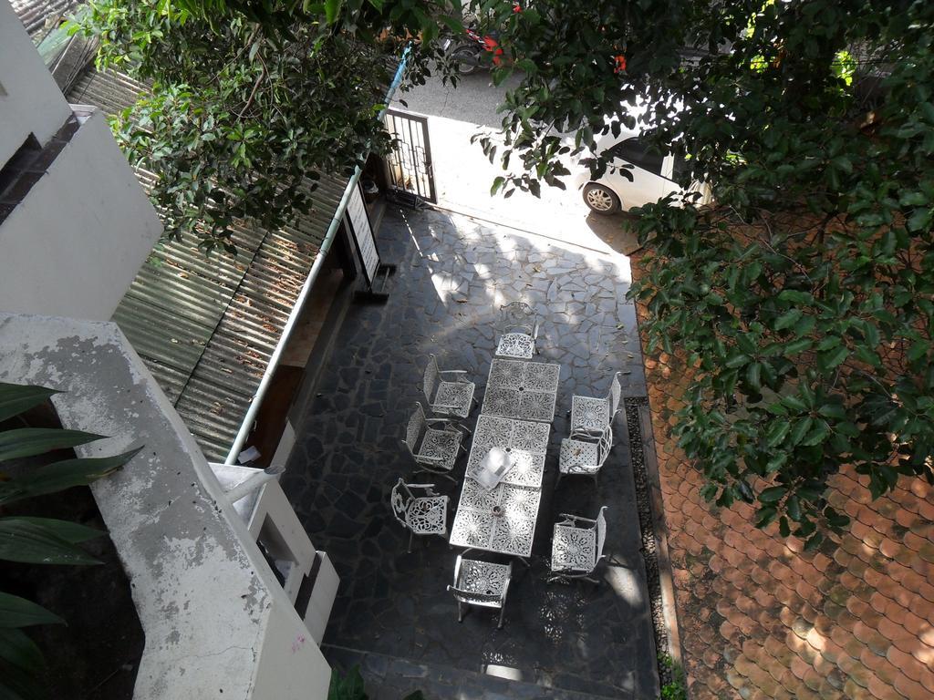 Chiangmai Inn Guesthouse Чіангмай Екстер'єр фото