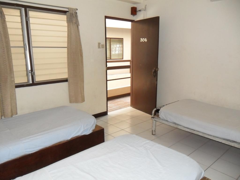 Chiangmai Inn Guesthouse Чіангмай Екстер'єр фото
