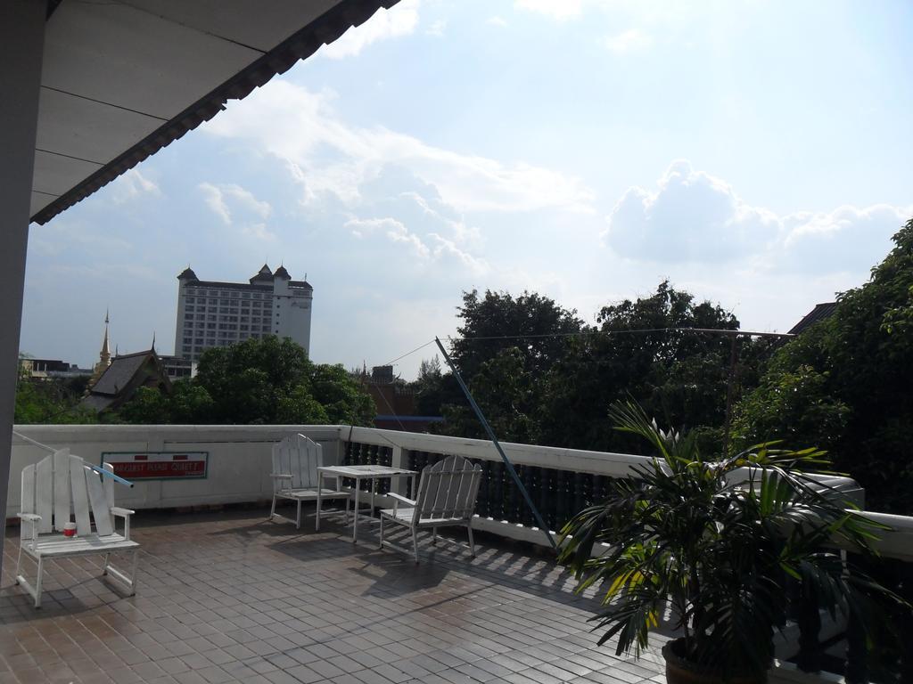 Chiangmai Inn Guesthouse Чіангмай Екстер'єр фото
