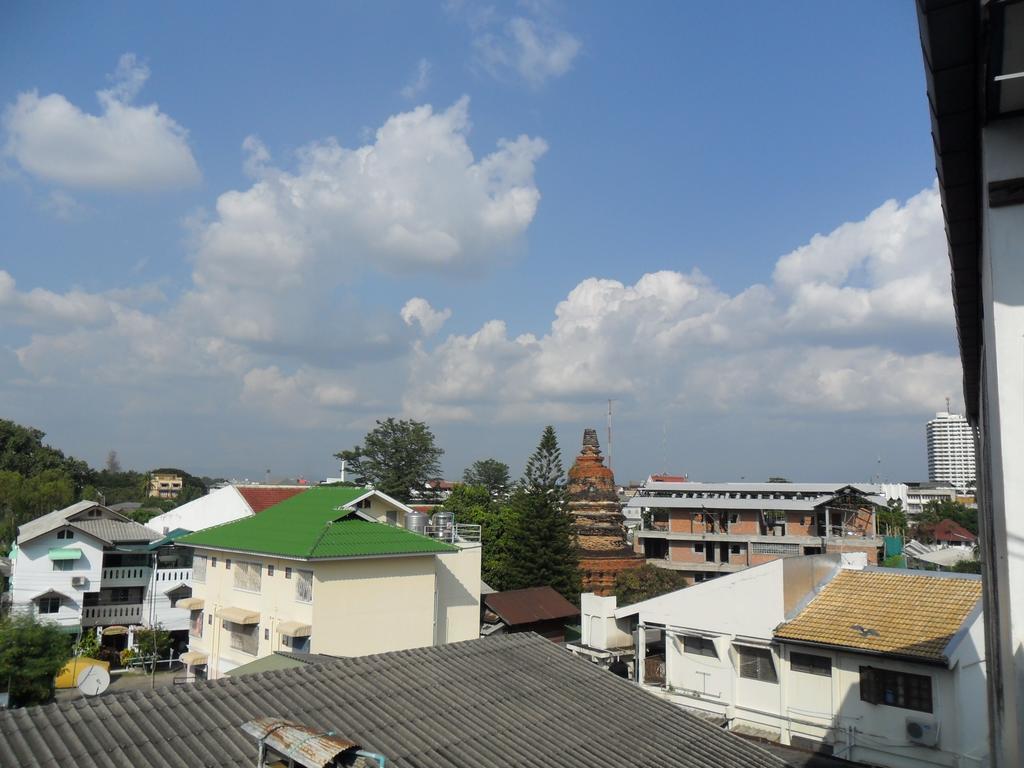 Chiangmai Inn Guesthouse Чіангмай Екстер'єр фото